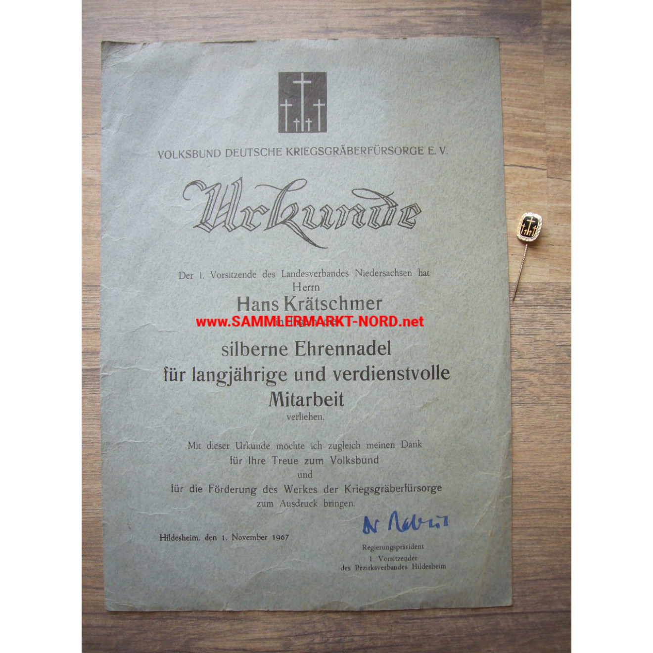 Volksbund Deutsche Kriegsgräberfürsorge - Certificate & Silver Badge of Honor