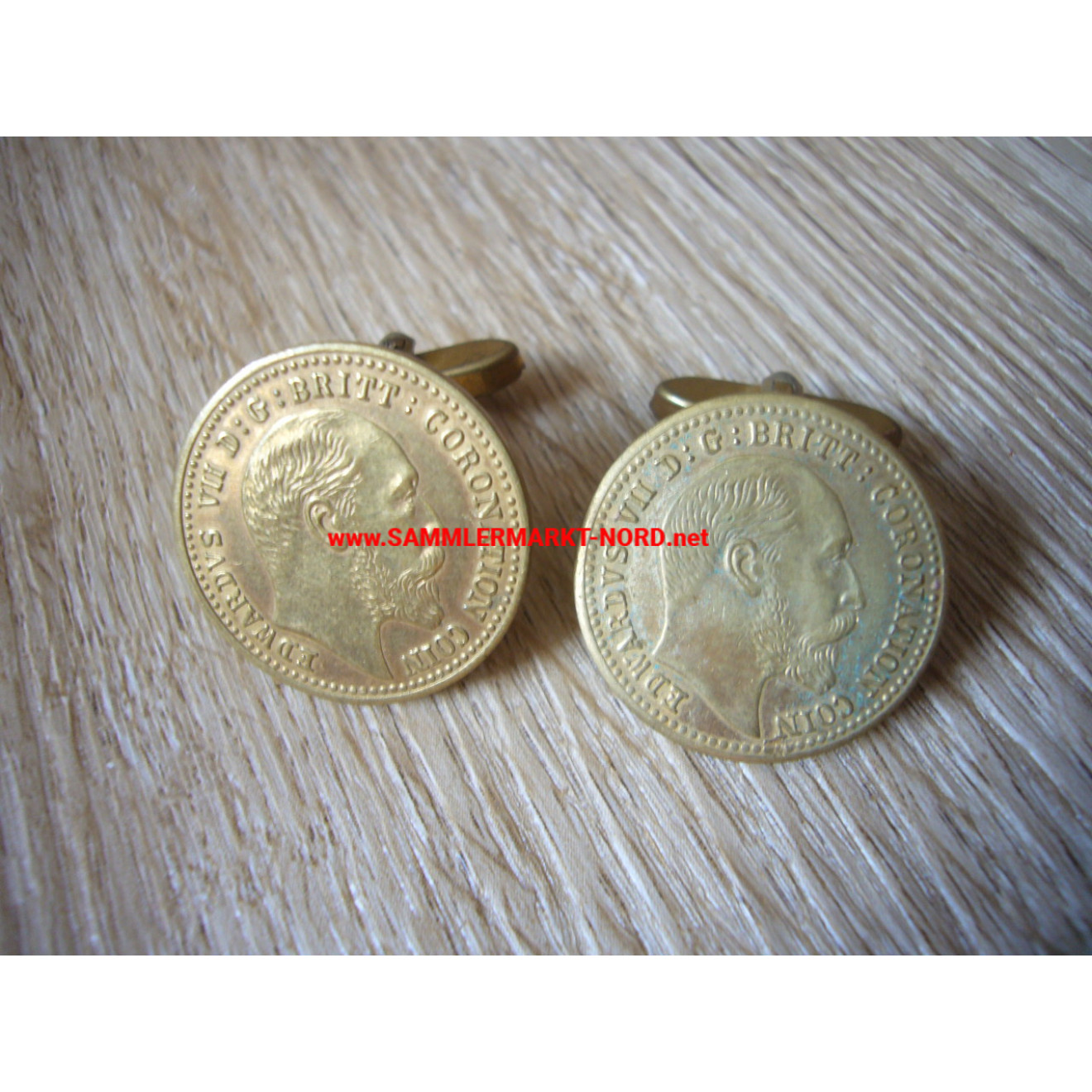 Great Britain - Edward VII - Pair of cufflinks from 1902 coronation coins