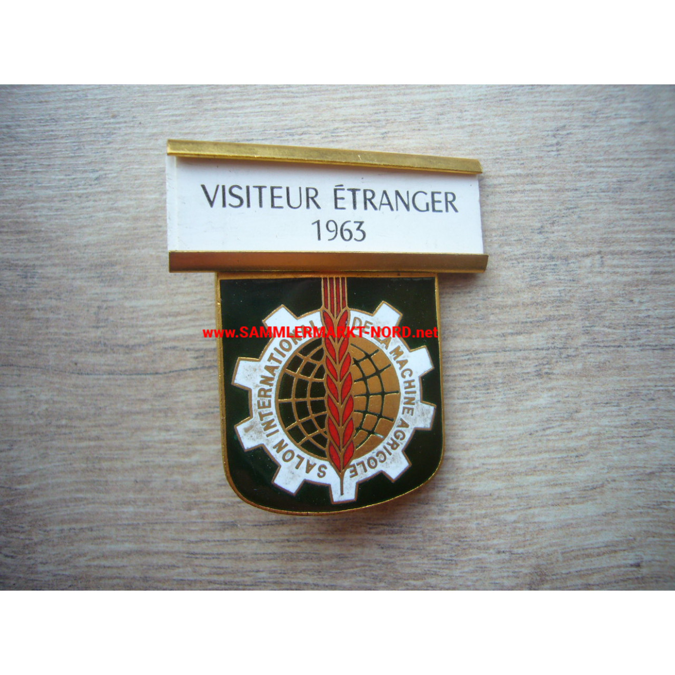 France - Salon International de la Machine Agricole, Paris 1963 - Badge for foreign visitors