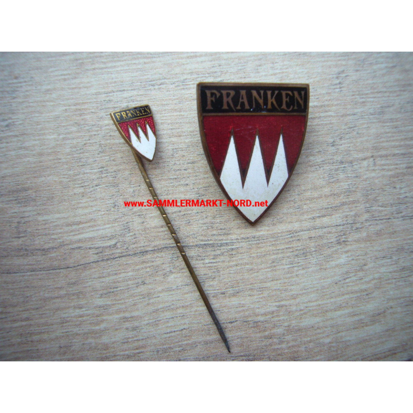 Franconian Heritage Association (Frankenbund) - various membership badges