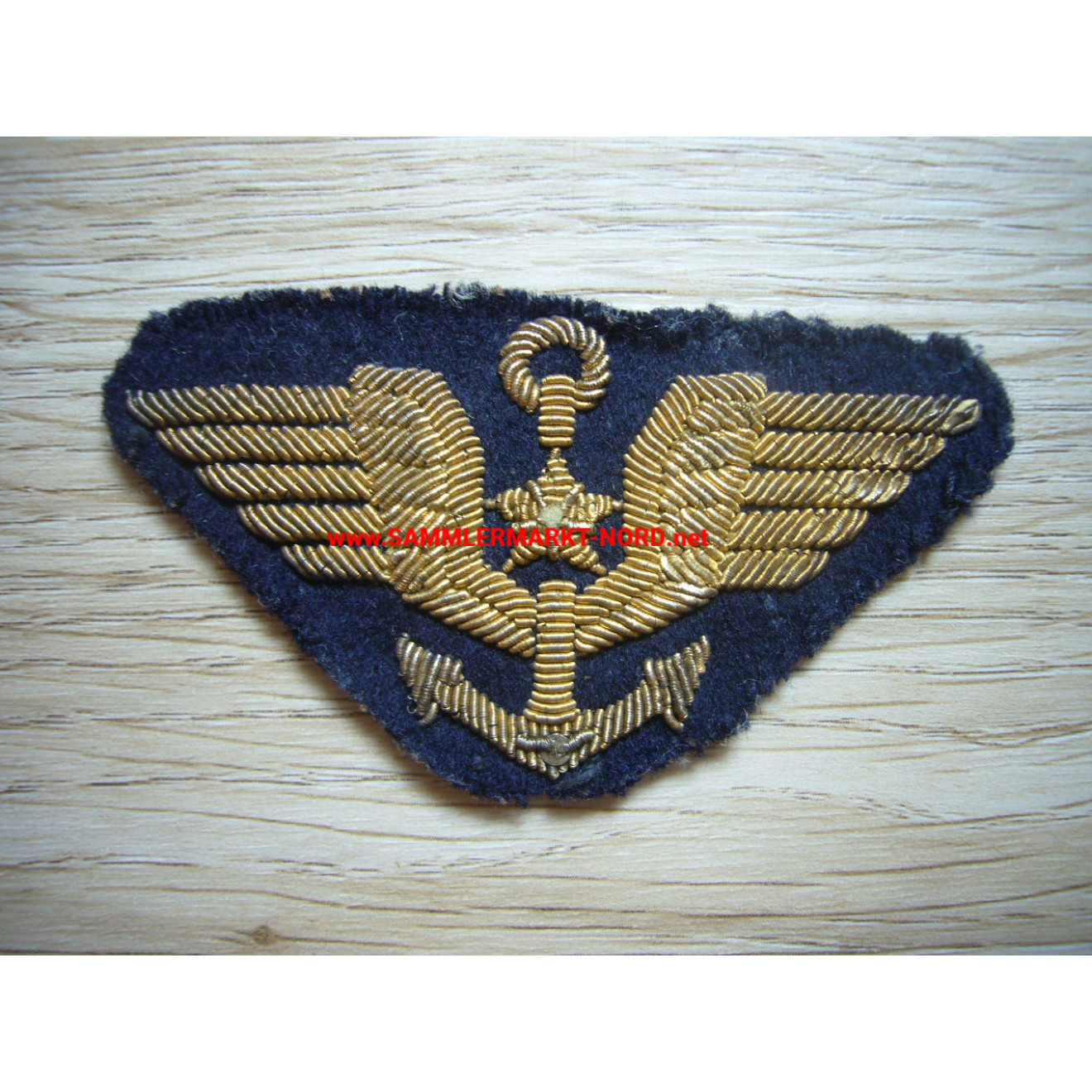 France - Cap badge for officers of the naval aviators