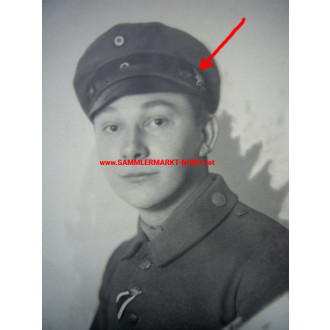 Deutschen Alpenkorps - Portrait mit Edelweiß an der Mütze
