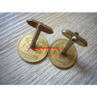 Great Britain - Edward VII - Pair of cufflinks from 1902 coronation coins