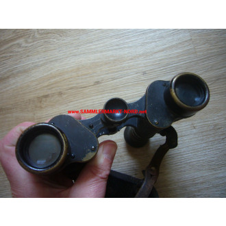 Binoculars Carl Zeiss Jena, DF 6 x with eyepiece protection & lug clip