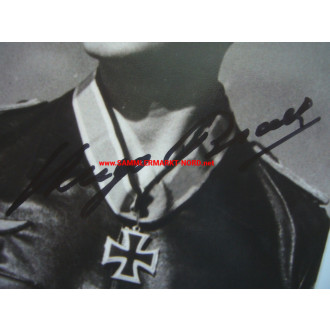 4 x Luftwaffe repro photo - Knight's Cross bearer with autograph