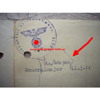 Special pass - 8th Armoured Division - Major General .... (?) - Autograph