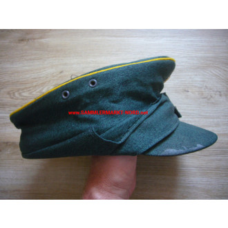 Police or fire brigade Schleswig-Holstein - field cap, yellow piping