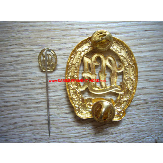 Bavarian sports achievement badge in gold (SLA) + miniature in gold