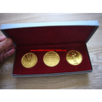 DDR - Medals in a case - 25 years citizens' initiative - NAW reconstruction work