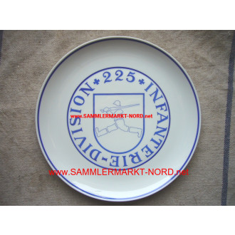 Commemorative plate of the 225th Infantry Division